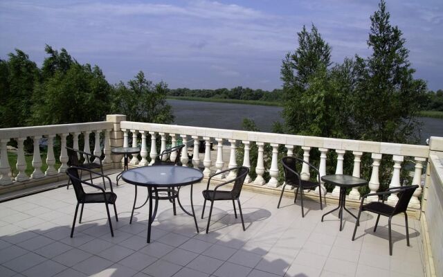 Замок База Отдыха