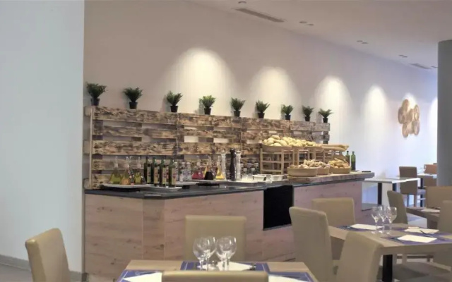 Ohtels Islantilla