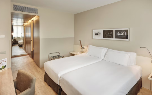 Отель Sercotel Amister Art