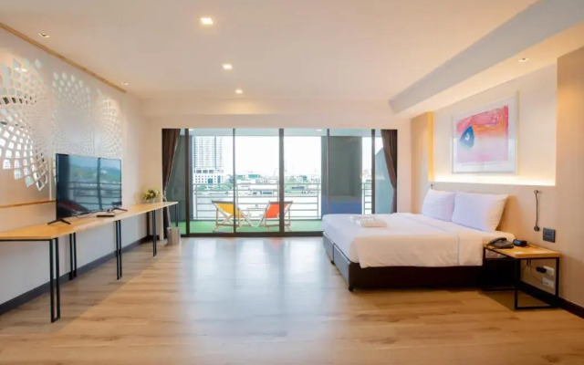 The Royal River Hotel