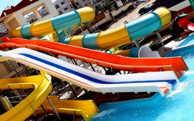 Titanic Resort and Aqua Park