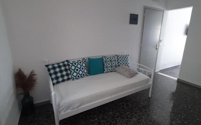 Flora Rooms & Apartments