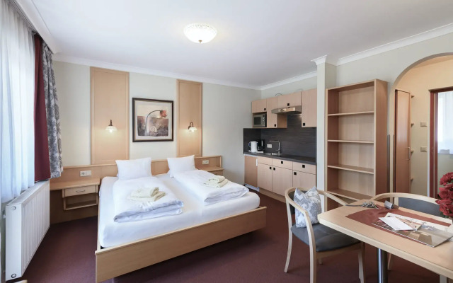 Harmls Aparthotel