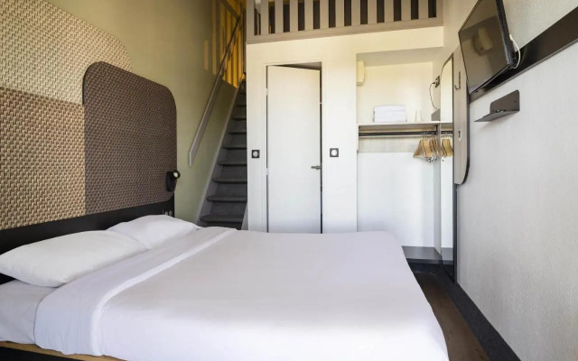 B&B HOTEL Avignon (1)