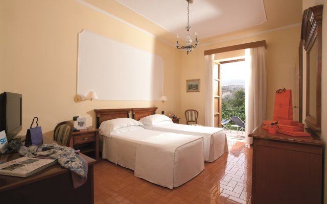 Majestic Palace Hotel
