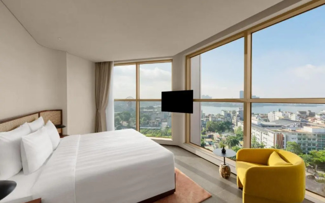 L7 WEST LAKE HANOI By LOTTE HOTELS