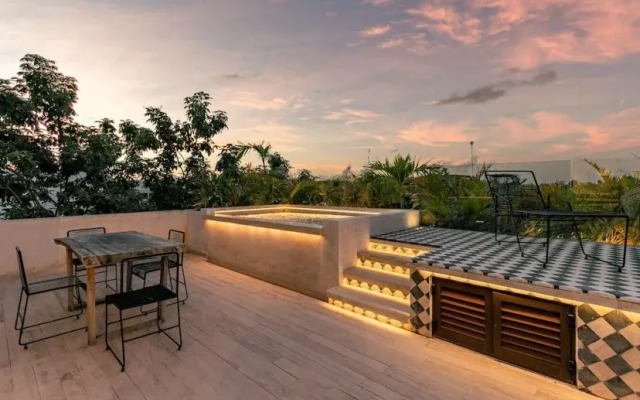 304 Contemporary Designer 3br Condo by StayPodio