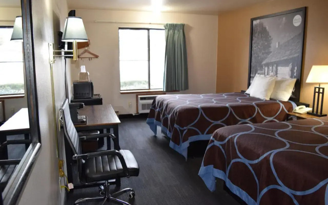 AmeriVu Inn & Suites