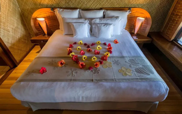 Intercontinental Bora Bora Le Moana Resort