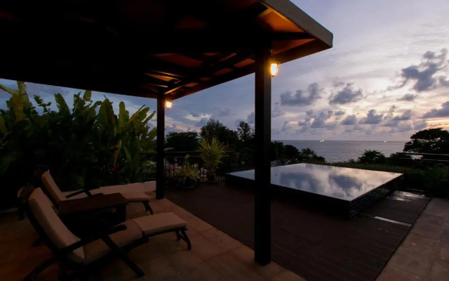Kata Gardens Penthouse sea view 4C near Kata Noi Beach
