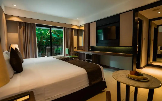 Отель The Nest Hotel Nusa Dua