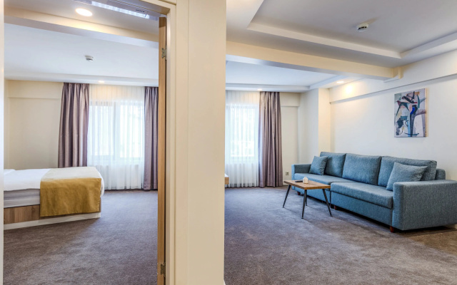 Двухместный номер 1+1 Deluxe Угловой (угловой номер) — фото 2