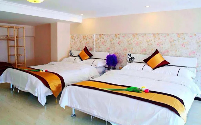 Dali Art Villa Garden Loft Hotel