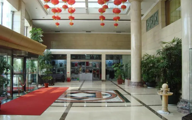 Nenjiang Hotel