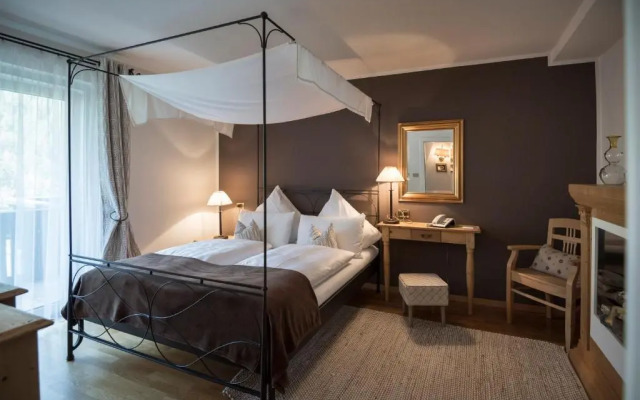 Alpstay — Chalet Hotel Hartmann