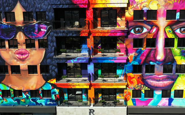 Rise Street Art Hotel