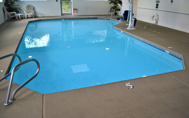 The Ashley Inn & Suites