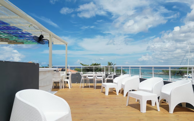 Soficu Hotel On The Beach