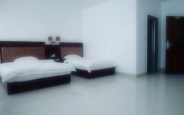 Hong Ze Yuan Hotel Yangjiang