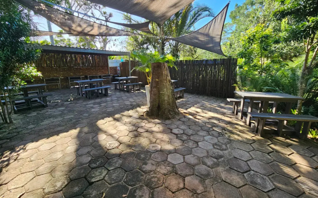 Leopard Tree Lodge
