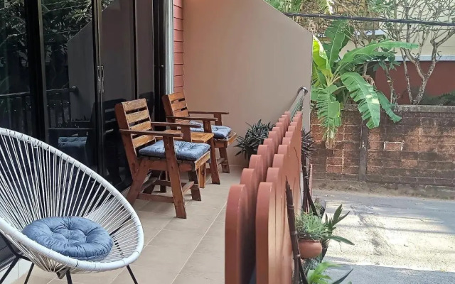 Seven Seas Hotel