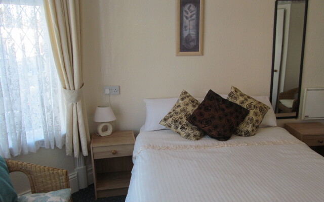 The Alondra Hotel
