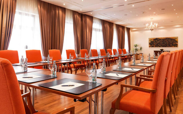 Relais & Châteaux Hotel Bülow Palais