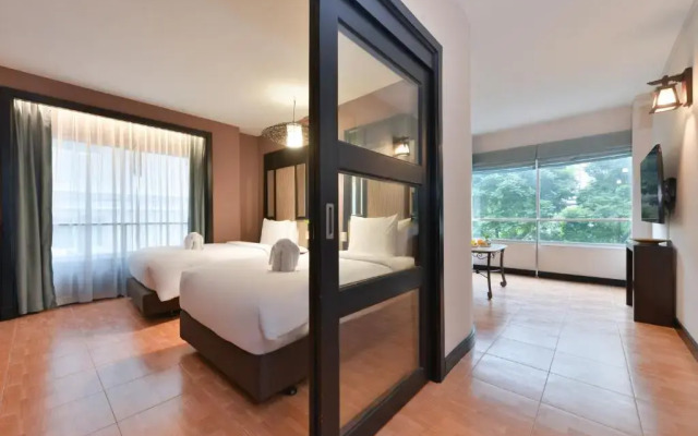Royal View Resort
