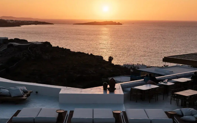 Boheme Mykonos Town - Small Luxury Hotels of the World