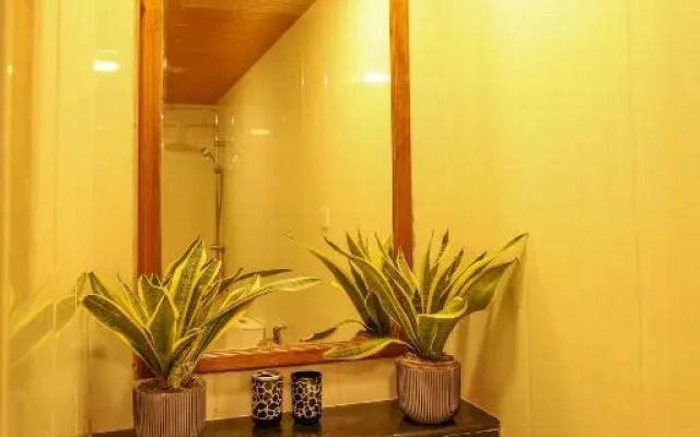 Thoddoo Beach Holiday Inn