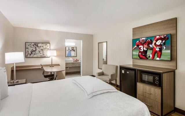 Red Roof Inn PLUS+ Dallas – Addison