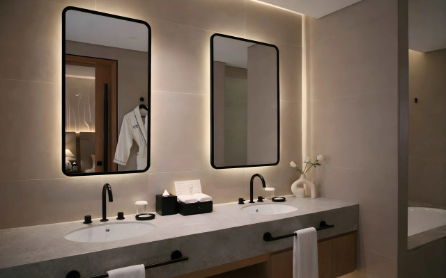 The H Hotel