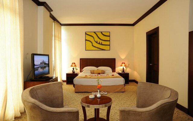 Aureum Palace Hotel & Resort
