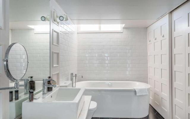 Gold By Marina Hotel - Adults Only