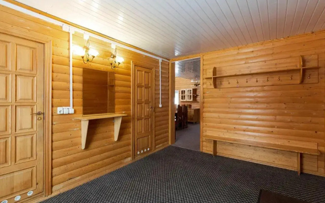 Postoyalyy Dvor Chalet 