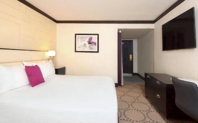 Harrah's Laughlin Beach Resort & Casino