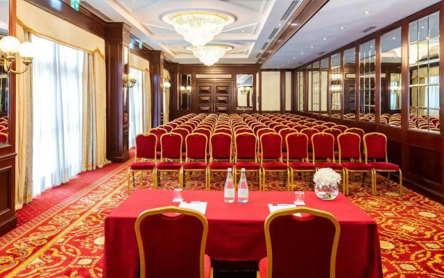 Leonardo Hotel Milan City Center