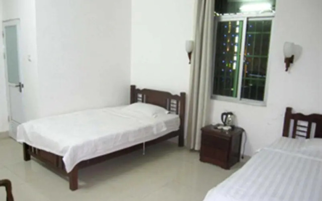 Lianghai Hostel Sanya