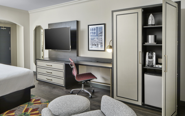 Hotel Indigo Cleveland Downtown by IHG