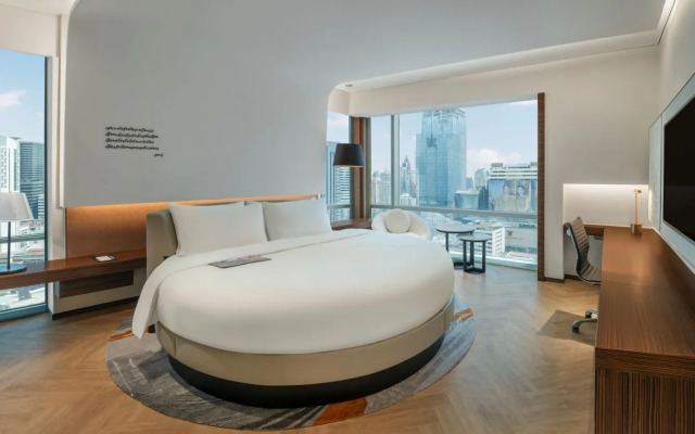 Le Meridien Bangkok