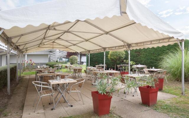 Отель Campanile Creteil - Bonneuil Sur Marne