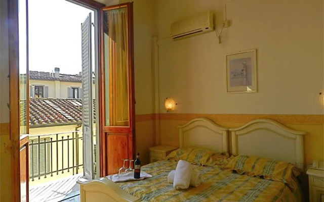 Hotel Desiree