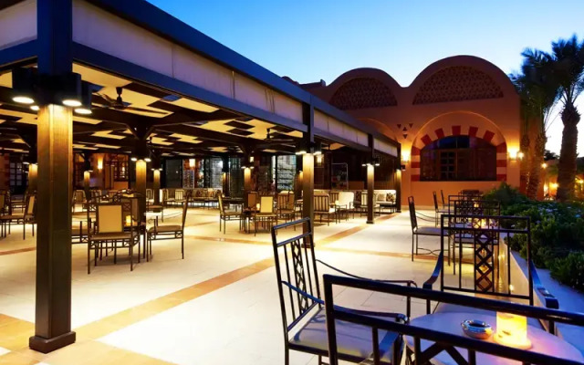 JAZ Makadi Oasis Resort