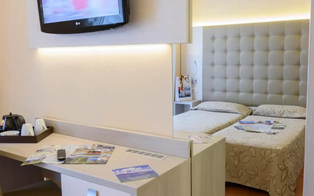 Primavera Hotel