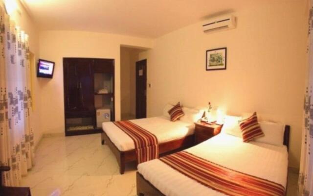 Nam Viet Hotel