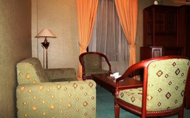 New Siliwangi Hotel & Restaurant