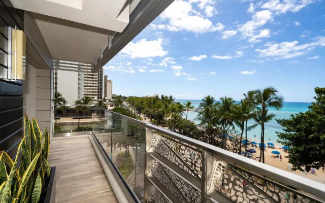 Espacio The Jewel Of Waikiki