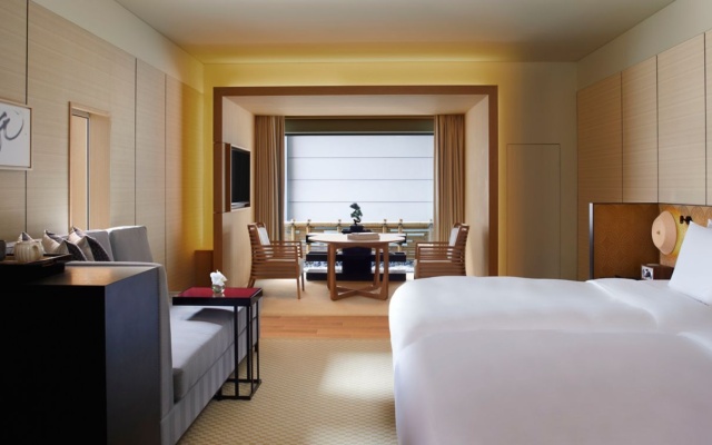 Deluxe Double room with courtyard view (풀 더블 침대) 사진 4