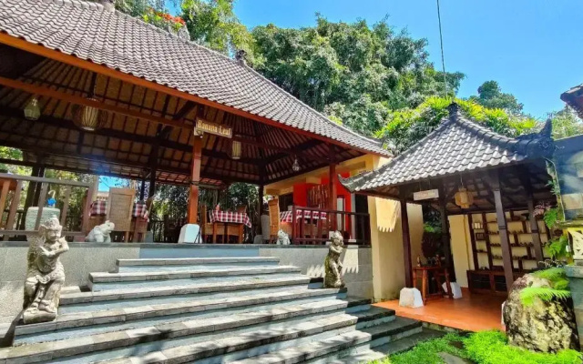 Villa Nirvana