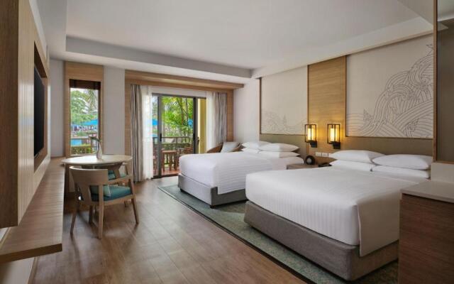 Phuket Marriott Resort & Spa, Merlin Beach
